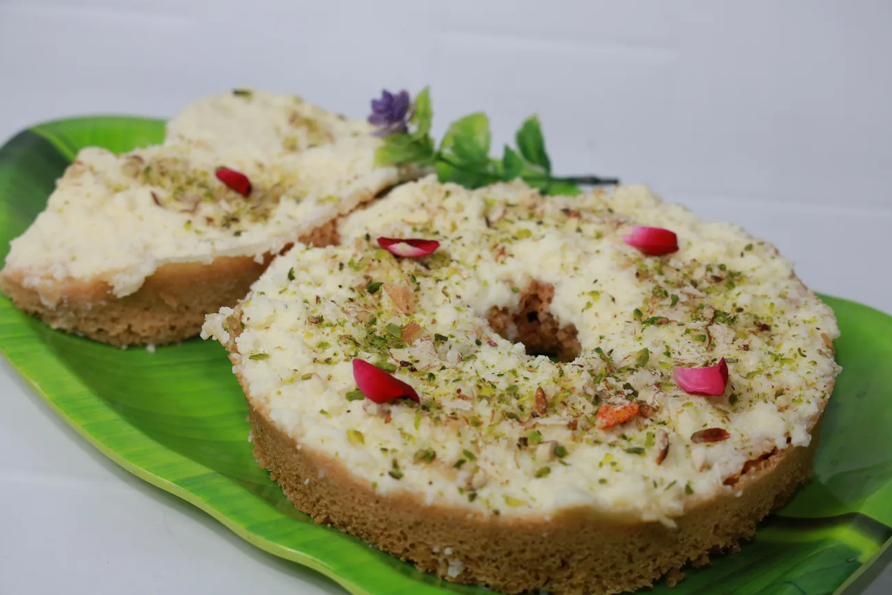 Malai ghewar with rabri and pistachios — Sawan special Malai ghewar with rabri and pistachios — Sawan special